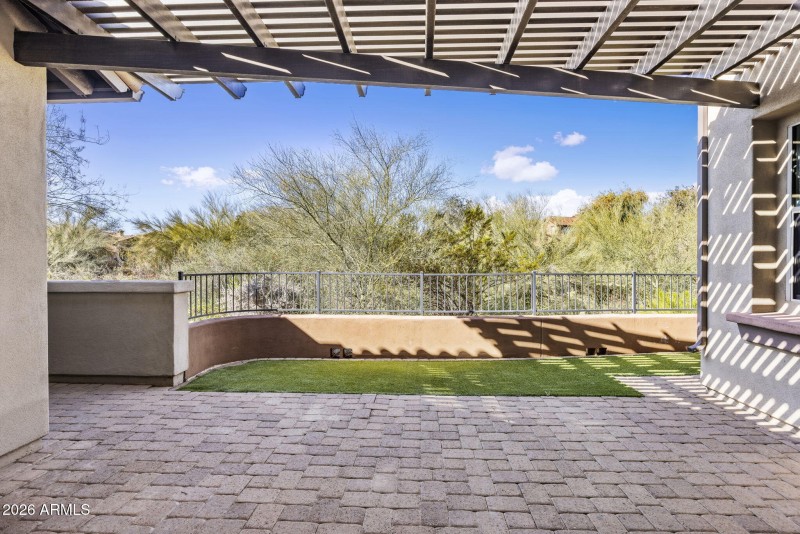 23-web-or-mls-D46A3949