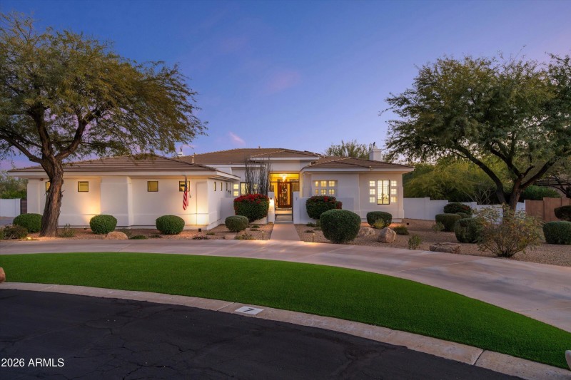 004-Front Twilight View