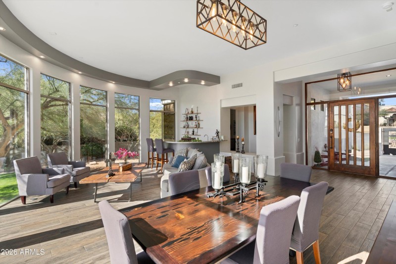 017-Dining to Living