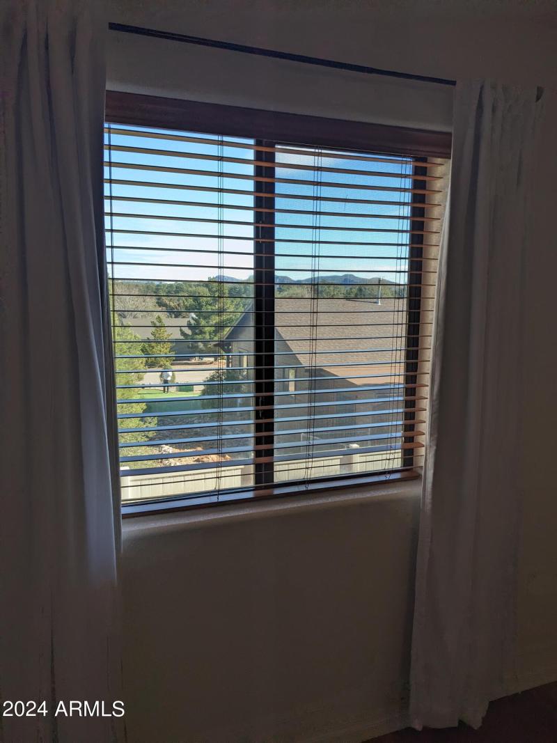 PXL_20240204_212727821