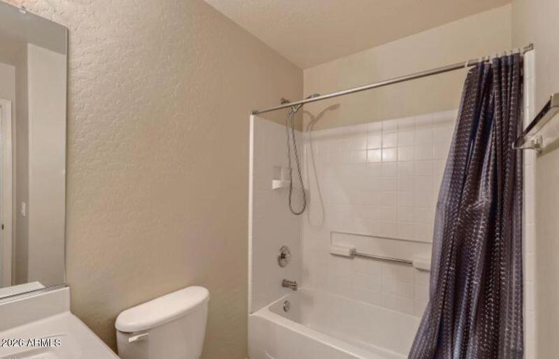 Downstairs full bath