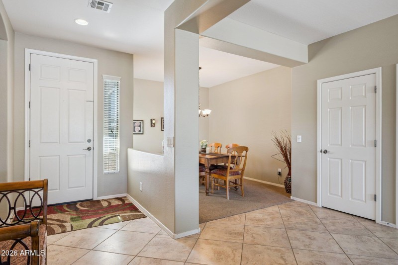 5-web-or-mls-11264-e-sheridan-ave