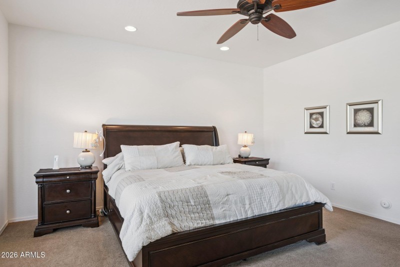 18-web-or-mls-11264-e-sheridan-ave