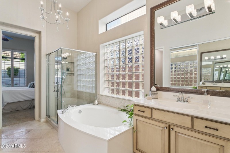 23-web-or-mls-4806-e-estevan-rd