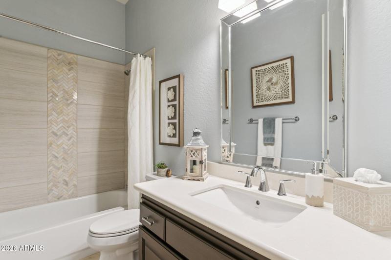 28-web-or-mls-4806-e-estevan-rd