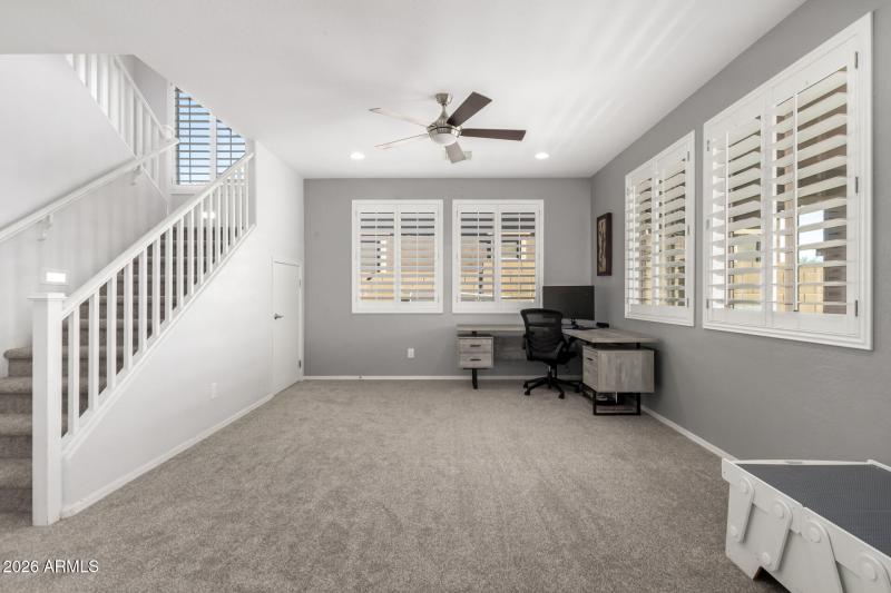 Large flex area w/under stairs storage