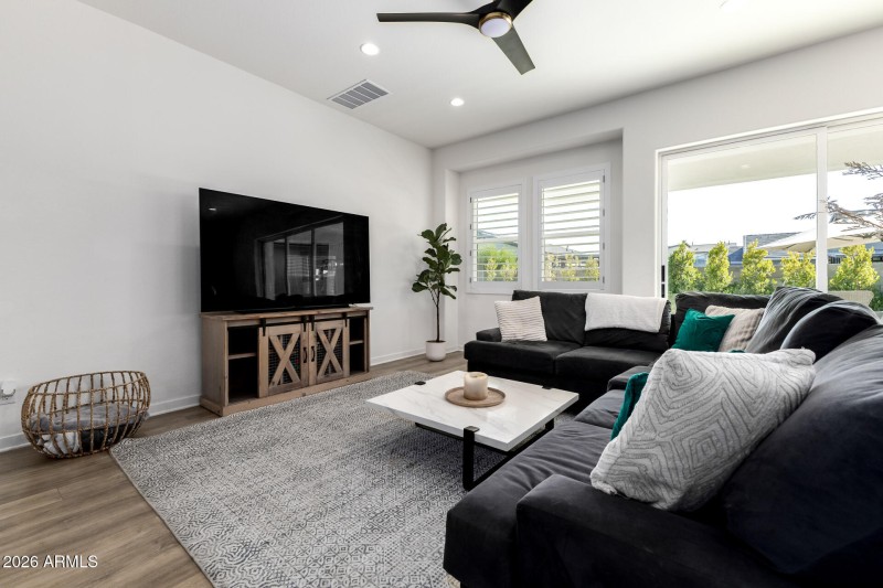 Luxury Vinyl Plank Floors