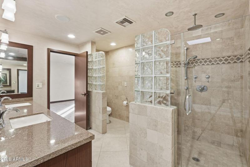 028_Primary Bathroom