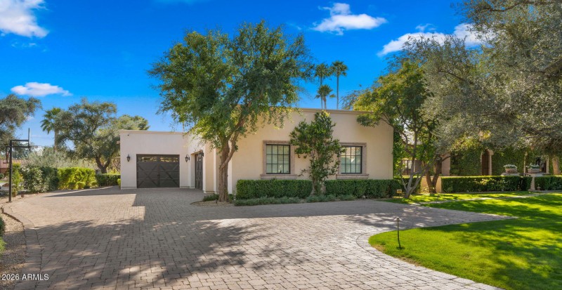 9-web-or-mls-Front yard10