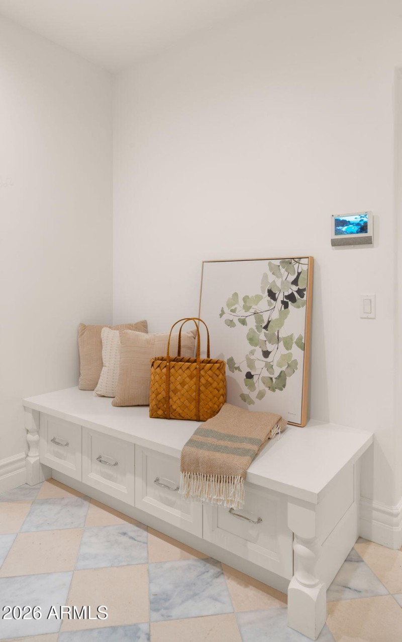 72-web-or-mls-Laundry Room5