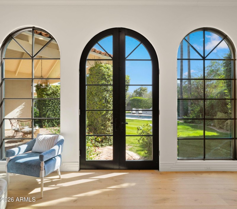 100-web-or-mls-Primary Bedroom20