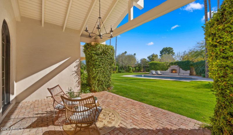 103-web-or-mls-Backyard8