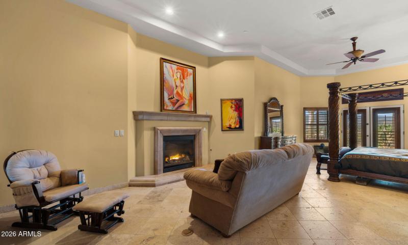 67-web-or-mls-Primary Bedroom2