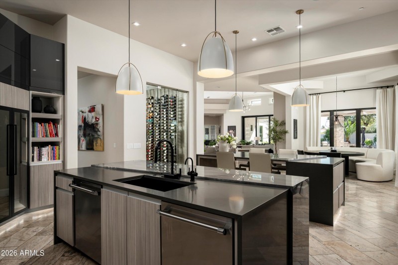 View back to breakfast nook