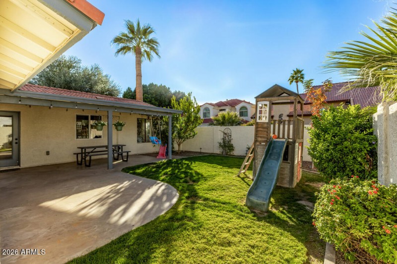 DC702222-8139-41EA-BA84-B03FC28AA923_1_1