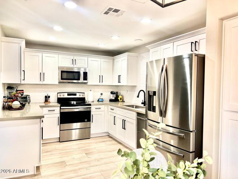 PHOTO-2025-04-30-08-34-23 5