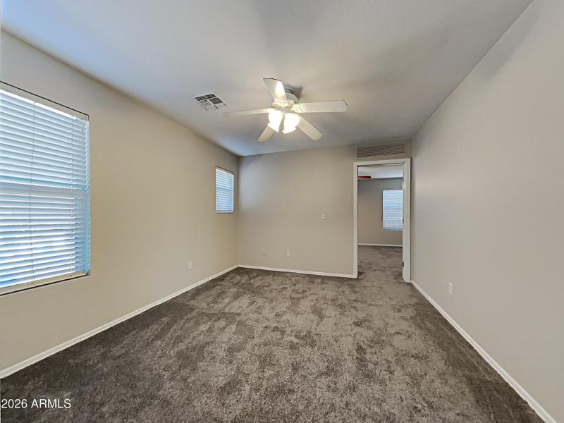 1004118.2155 S Luther_11