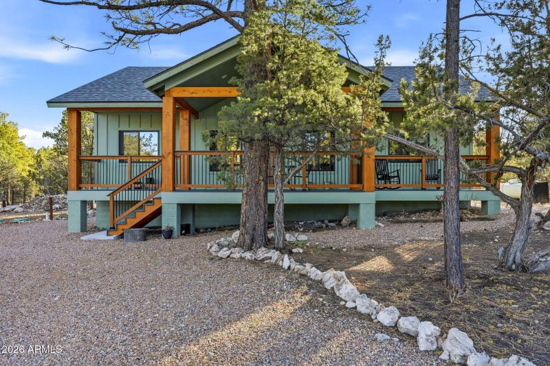 2225RoundaboutWay-HeberOvergaard-AZ-7