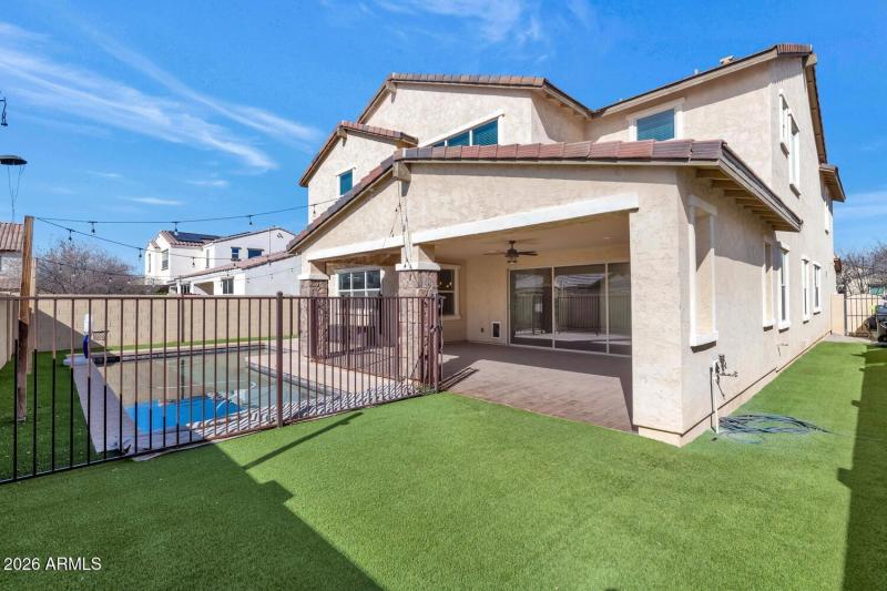 9645 E Theia Dr-large-045-037-TOD6218-15