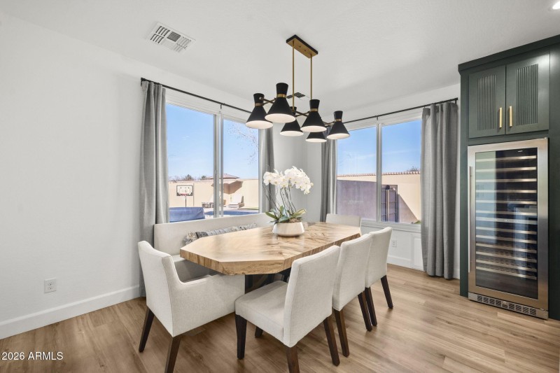 20-web-or-mls-14-w-blue-ridge-way