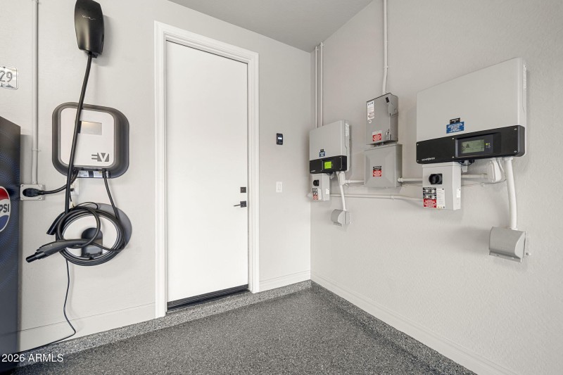 56-web-or-mls-14-w-blue-ridge-way