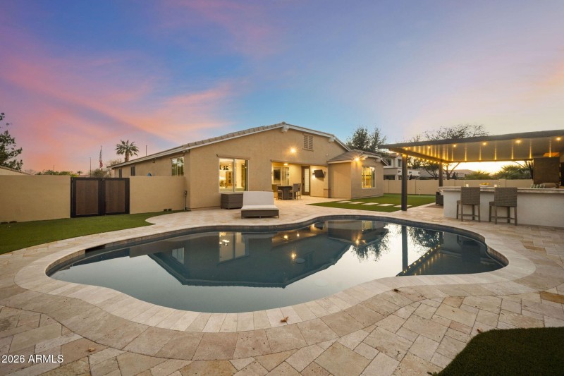 64-web-or-mls-14-w-blue-ridge-way