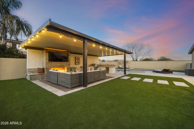 66-web-or-mls-14-w-blue-ridge-way