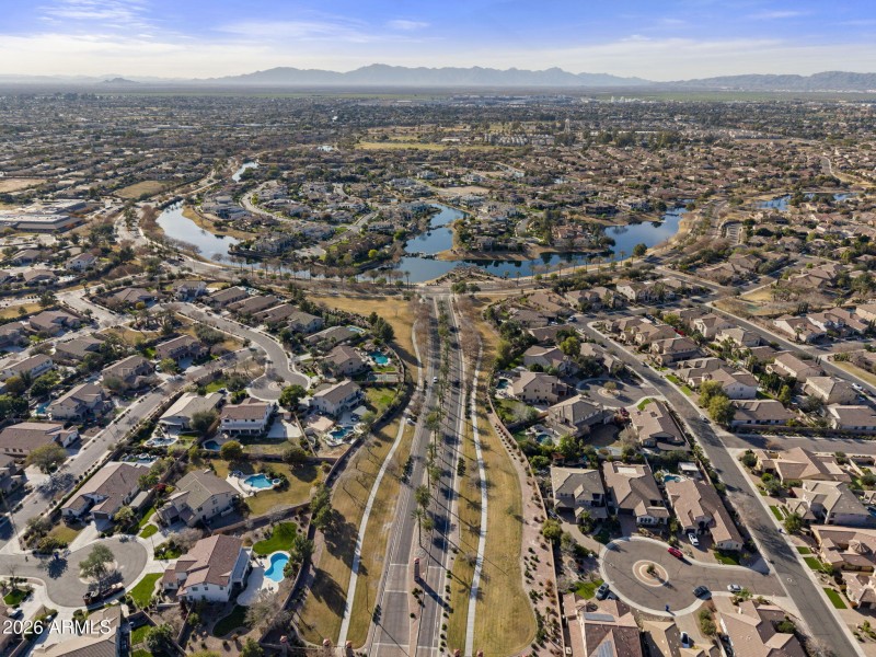 74-web-or-mls-14-w-blue-ridge-way