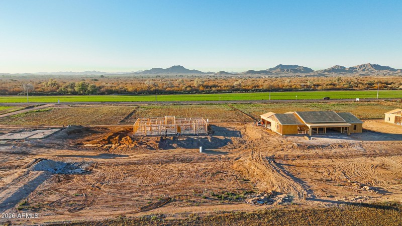 Beloat & Dean - Lot 4 - 6