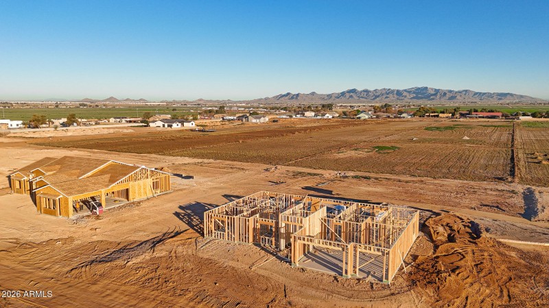 Beloat & Dean - Lot 4 - 7