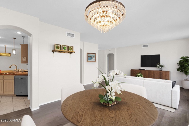 STAGED Dining & Living