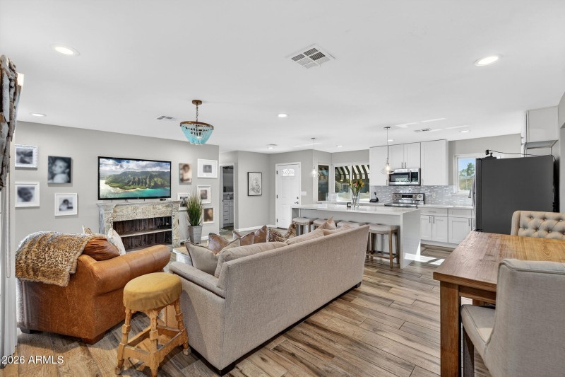 Living Room & Kitchen