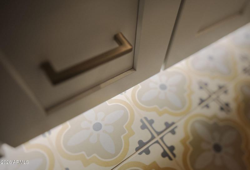 PHX_Sultana_PMA55_Juniper_BATHROOM_Detai