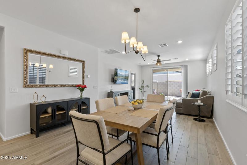 19_14601_Valentines19_mls