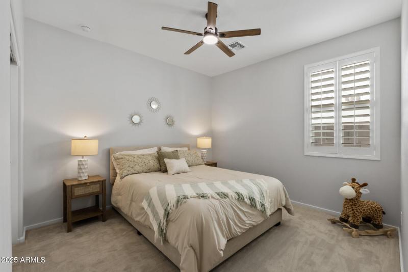 35_14601_Valentines35_mls