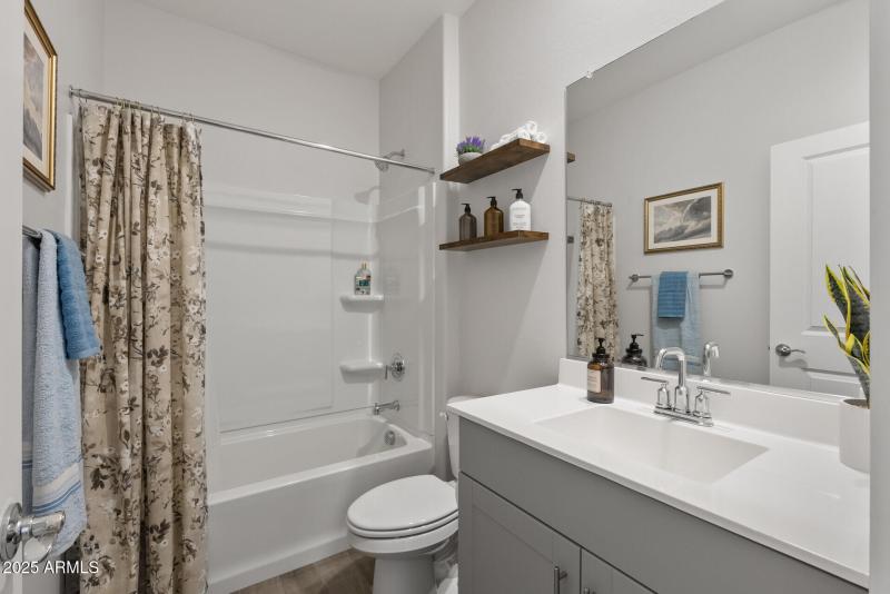 39_14601_Valentines39_mls