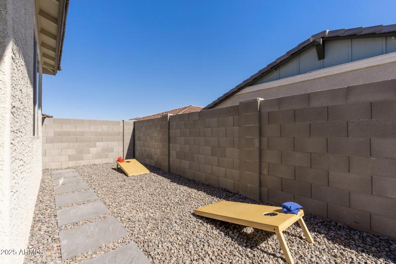 46_14601_Valentines46_mls