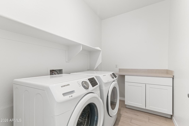 32_13411 w rowel rd-32