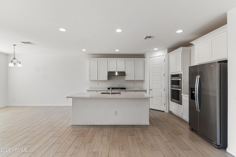 25_13411 w rowel rd-25