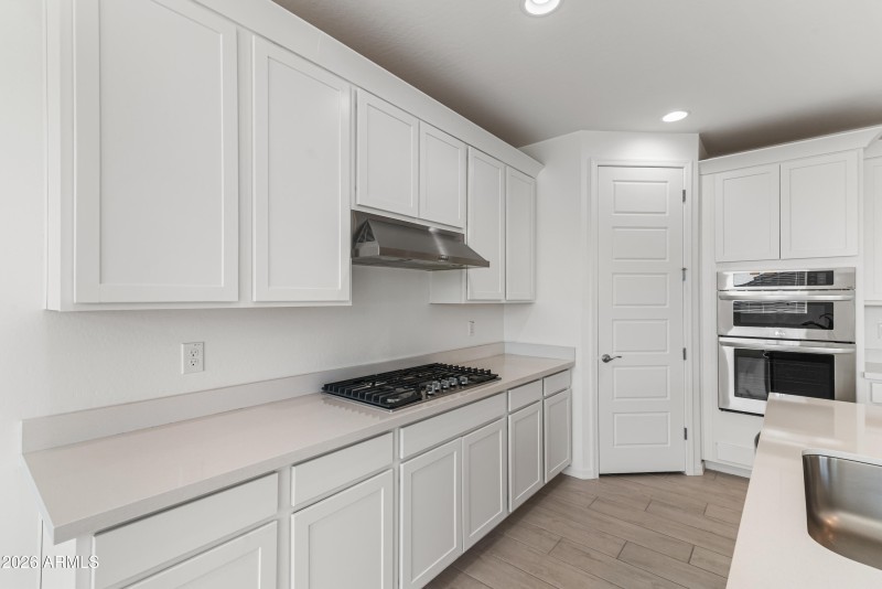 22_13411 w rowel rd-22