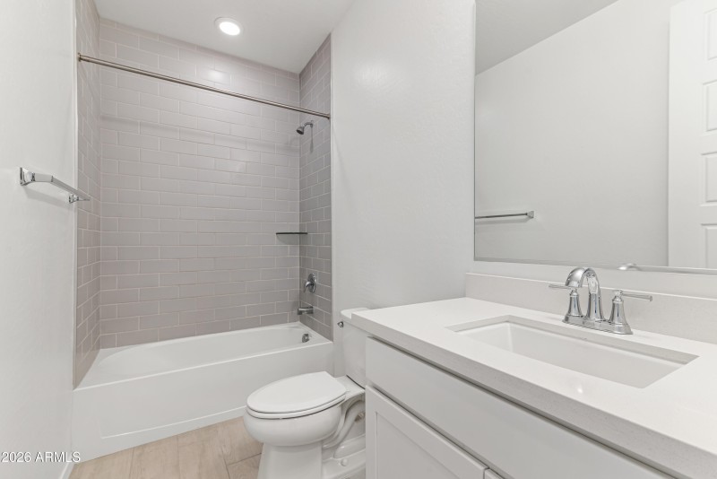 7_13411 w rowel rd-7