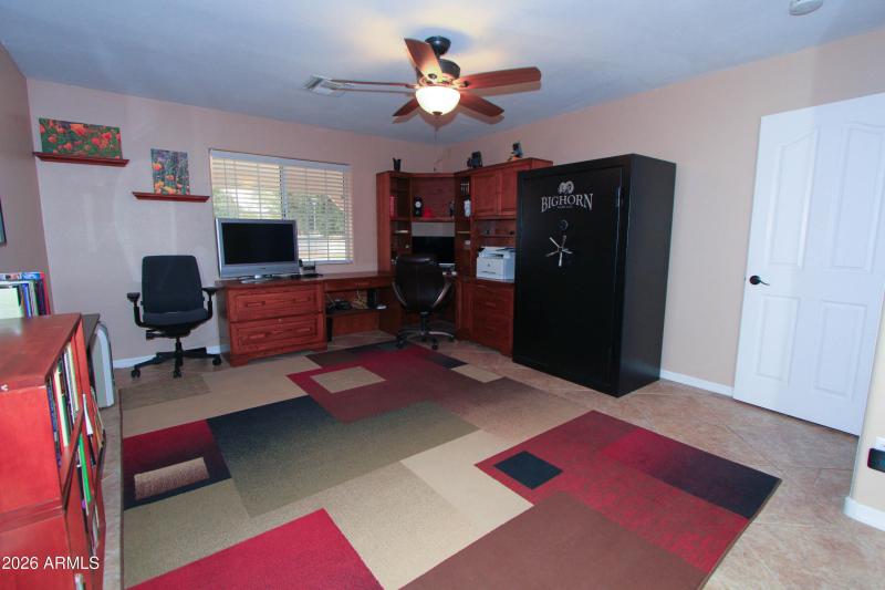office 2 - bedroom 4