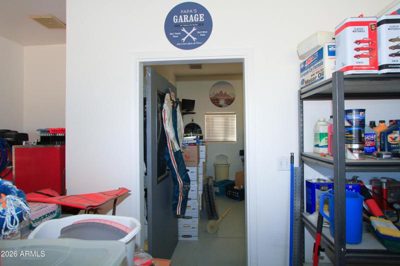 Detached Garage 4 entrance to shop side