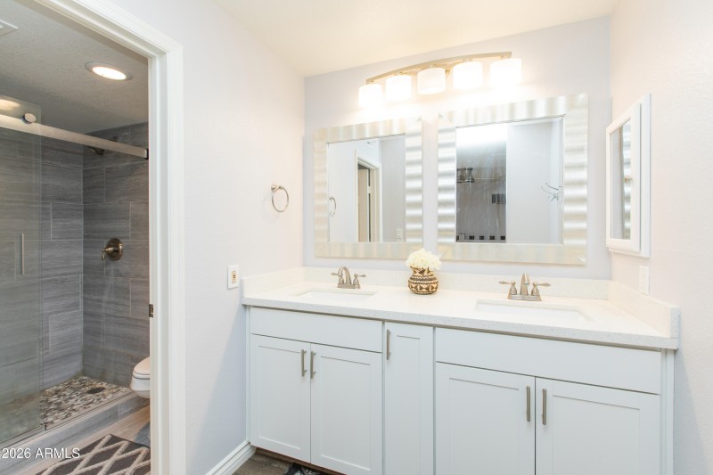 Updated En-Suite Bathroom