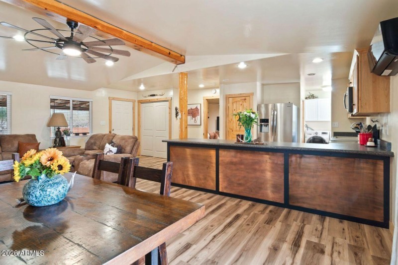 rincon cooper eat at bar counter