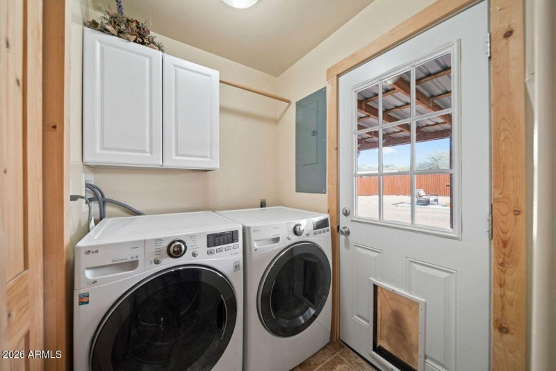 rincon laundry room