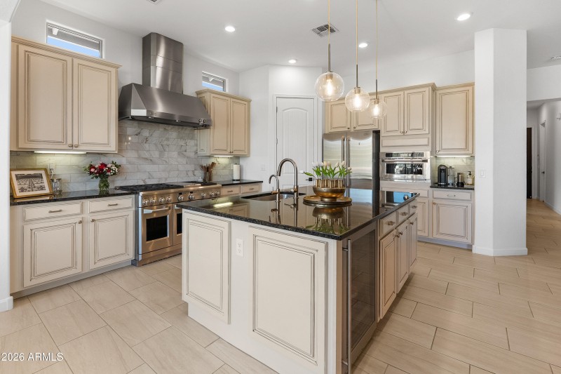 6114 E Bramble Berry Ln-32 (1)