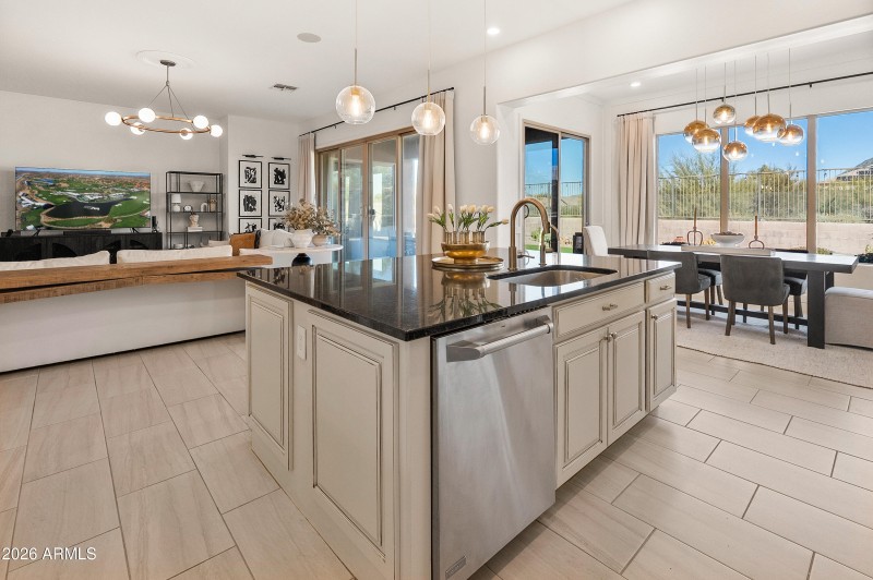 6114 E Bramble Berry Ln-35