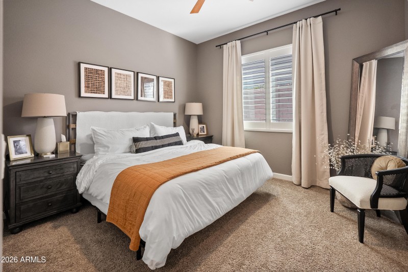 6114 E Bramble Berry Ln-48