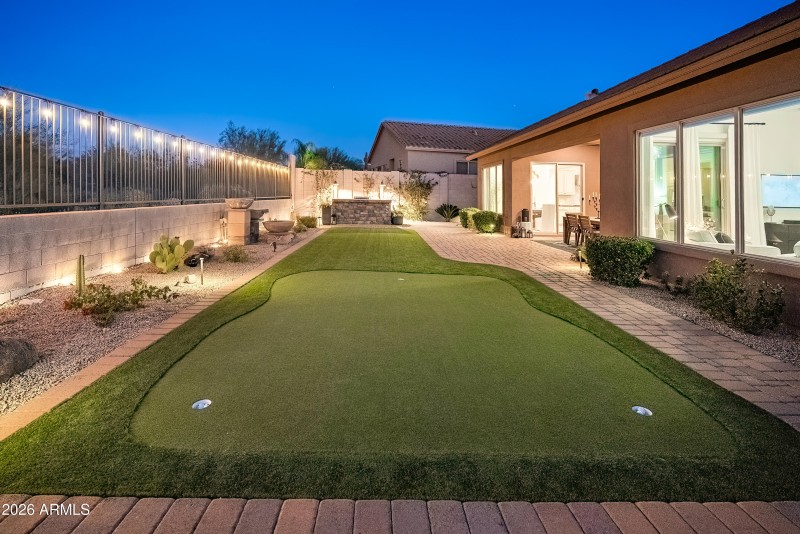 6114 E Bramble Berry Ln-106